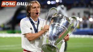 Thương vụ Luka Modric chuyển đến AC Milan